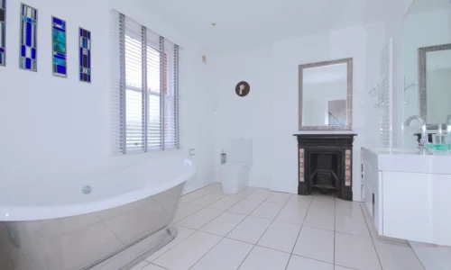 Baignoire Stanley Road Student House