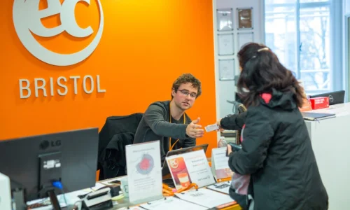 Réception Ecole EC Bristol