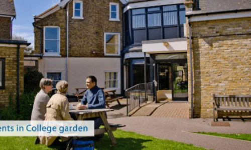 Hilderstone College à Broadstairs Jardin