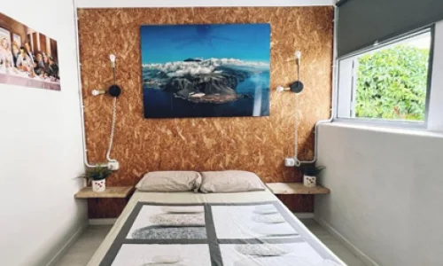 Chambre lit double Tenerife Experience Hostel