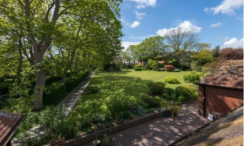 Espace vert Résidence St George’s College