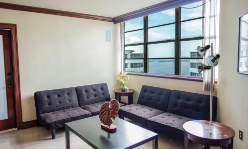 Résidence Open Hearts salon - Miami - CLC