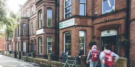 City Centre Studios - à partir de 18 ans IH Belfast