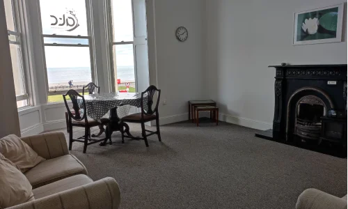 Salon partagé vue mer