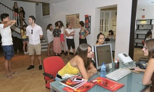 ecole don quijote madrid hall