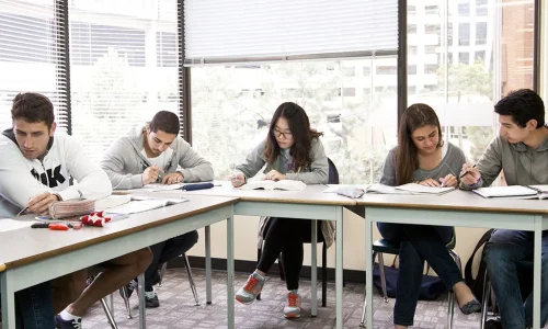 salle de classe École St Giles à Vancouver
