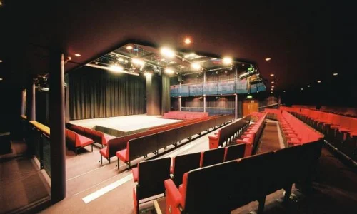 Salle de spectacle Camp Woodbridge - CLC