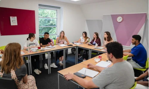 Salle de classe Ecole Celtic English Academy à Cardiff