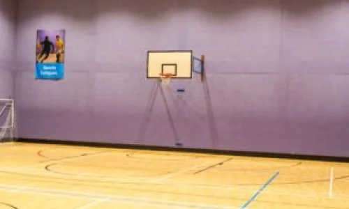 terrain de basket Centre de Mile End à Londres