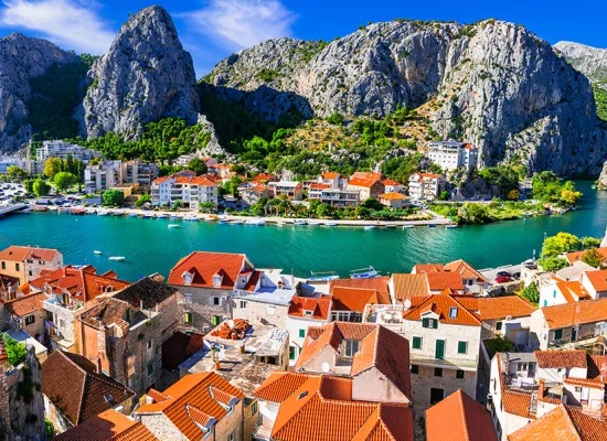 Colonie de vacance en Croatie (Nouvelles Vagues)
