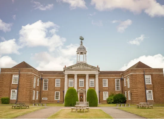 Immersion sur un campus britannique pour pratiquer son sport et progresser en anglais