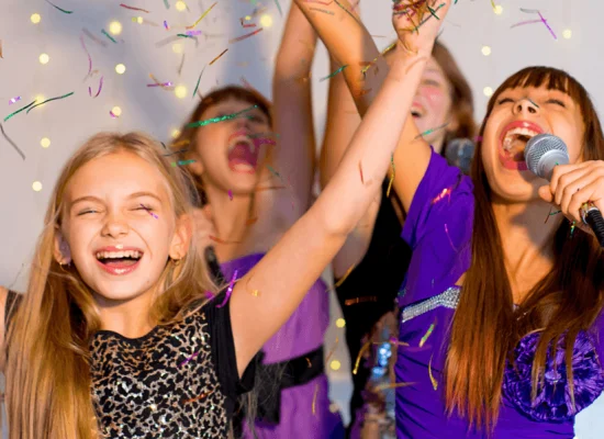 Sing and Dance on the french riviera avec Marineland