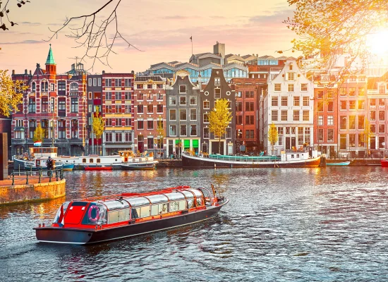 Sur les rails de l'Europe centrale - Amsterdam