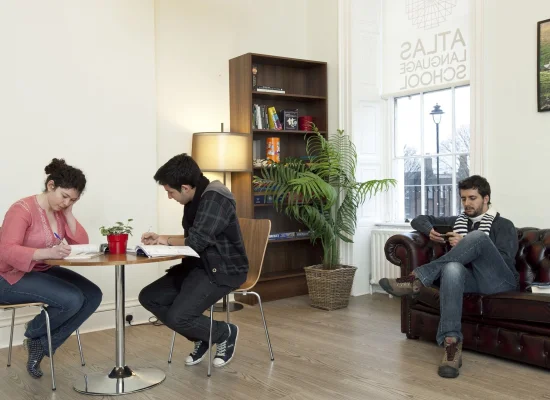 École Atlas Dublin - Espace de travail