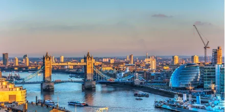 Sejours linguistiques ados : anglais en campus international à Londres - CLC