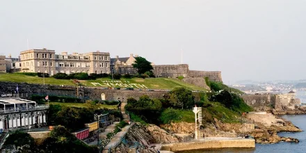 architecture sejour linguistique plymouth