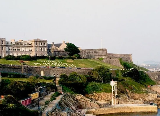 architecture sejour linguistique plymouth