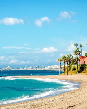 Découvrir nos séjours linguistique à Benalmadena