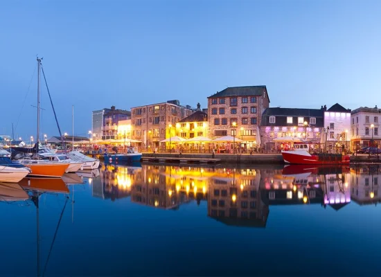 Découvrir nos séjours linguistiques à Plymouth