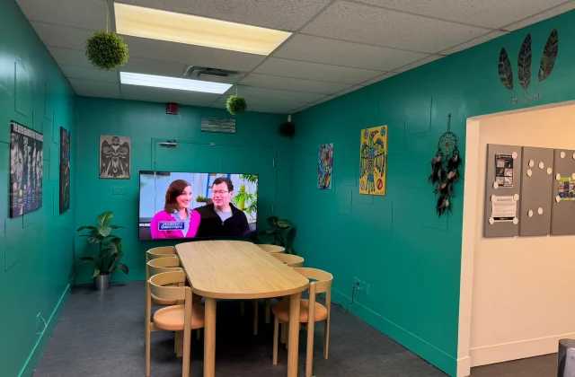 Salle commune de l'école Access Toronto