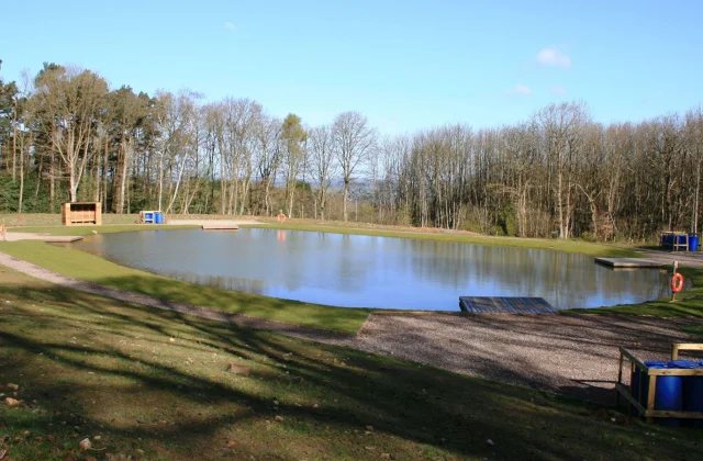summer-camp-printemps-lac