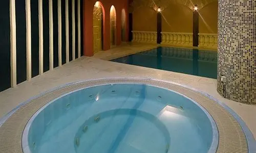 sejour-linguistique-malte-une-semaine-soreda-jacuzzi