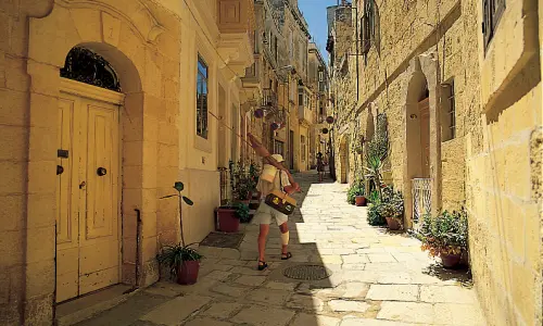 sejour linguistique nacel malte ruelles