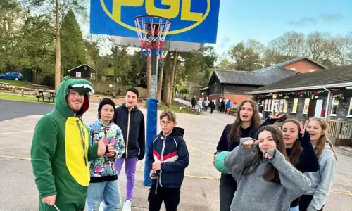 summer-camp-grande-bretagne-ado-nacel