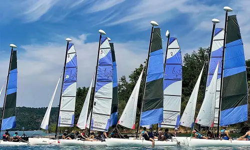 colonie-american-villagesortie-catamaran