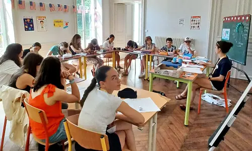 colo-american-village-aze-cours-anglais