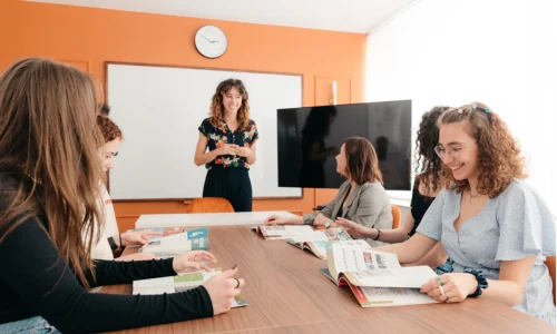 Etudiants - Salle de classe - Madrid
