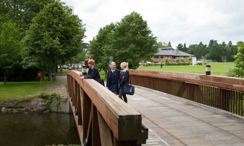 jeunes centre Ascot Angleterre