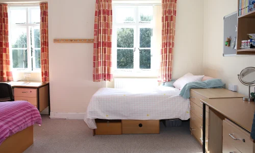 centre-warminster-summer-camp-chambre