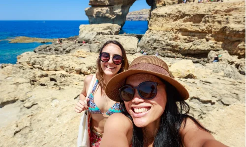 Etudiantes à Malte - programme Erasmus +