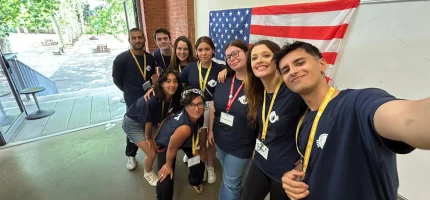 Animateurs colonies en France American Village